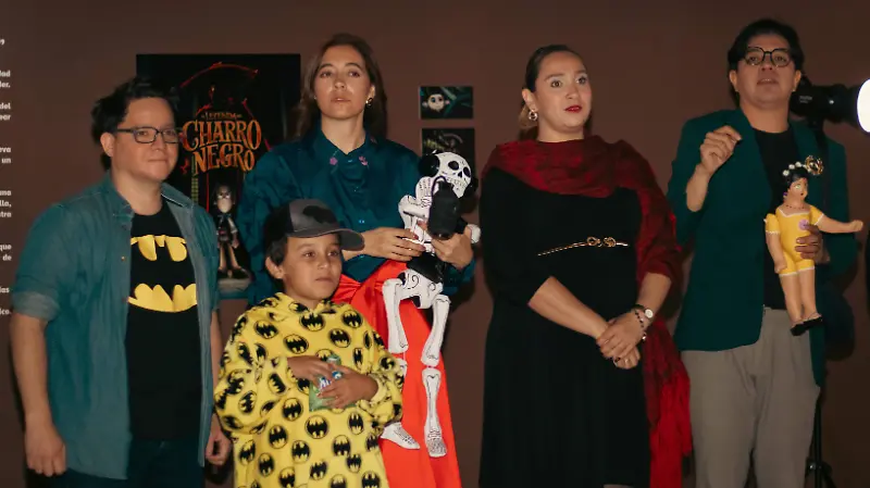 Apertura  de la exposición “La leyenda del charro negro”.